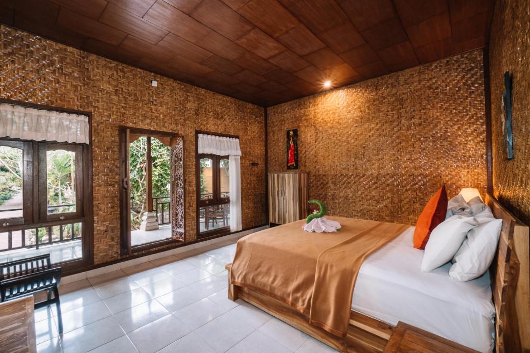 Photo of Others in Jungut Batu