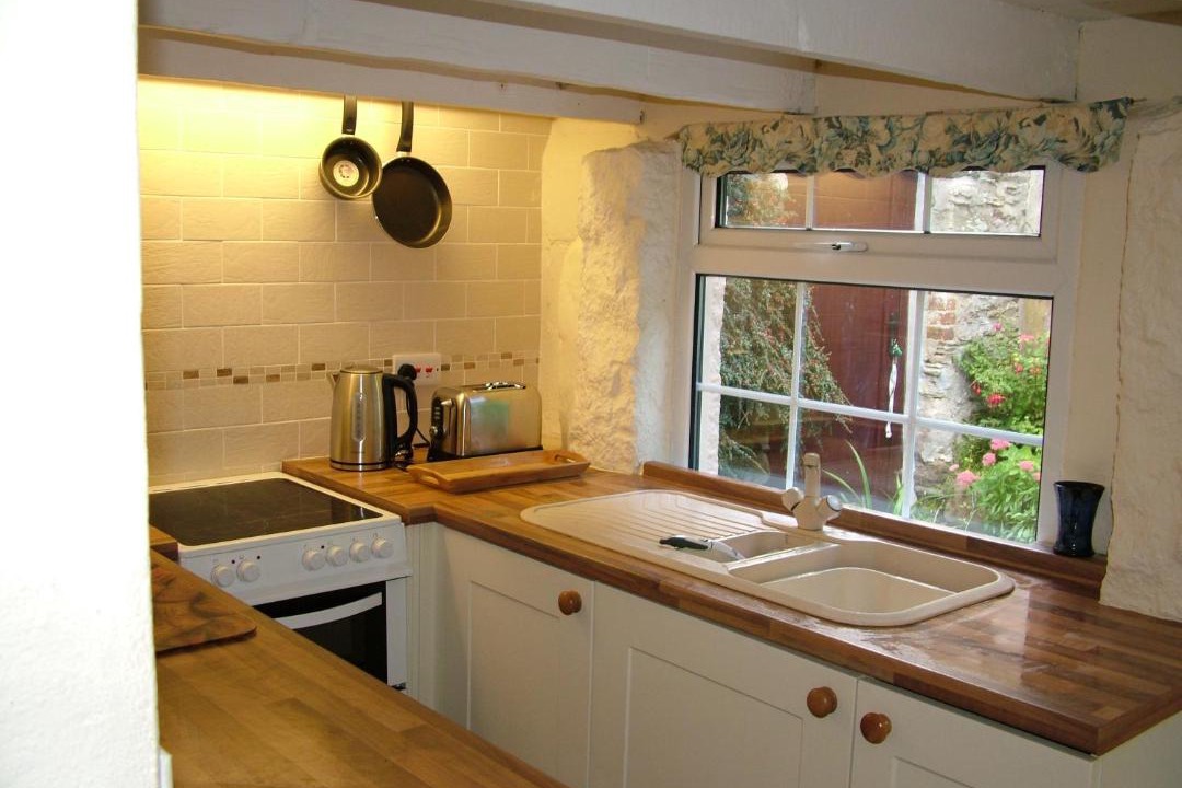 Photo of Kitchen in Lostwithiel