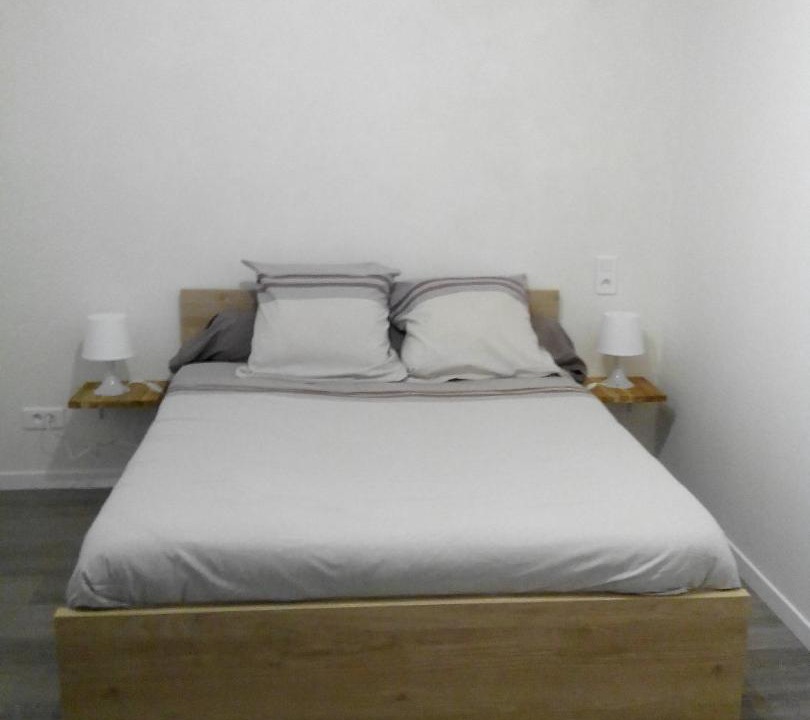 Photo of Others in Saint-Paul-dʼIzeaux