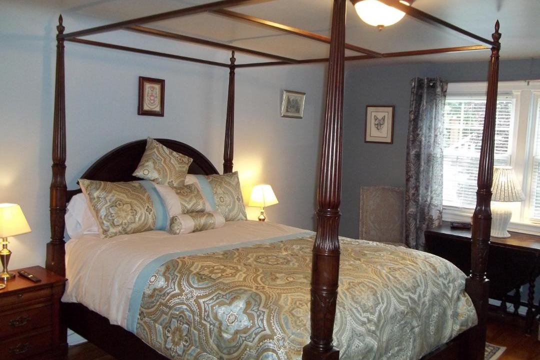 Photo of Bedroom in Truro
