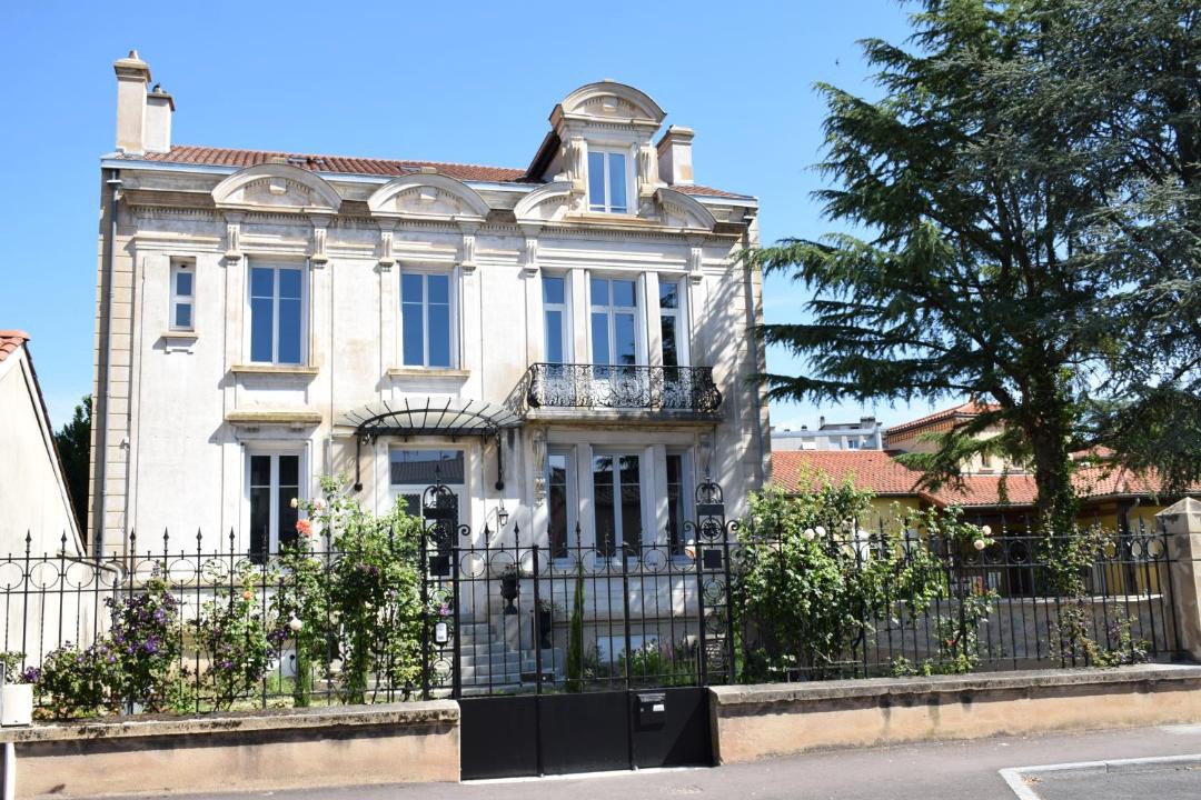 Photo of Others in Montbrison
