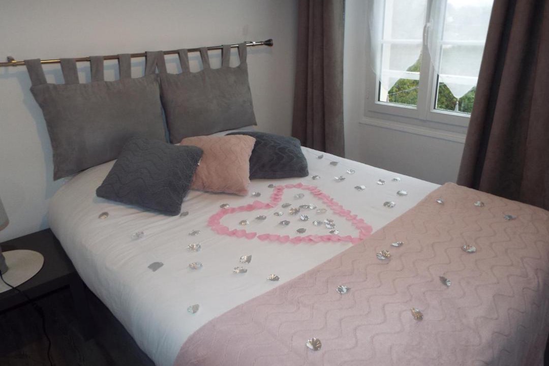 Photo of Bedroom in La Roche-Guyon