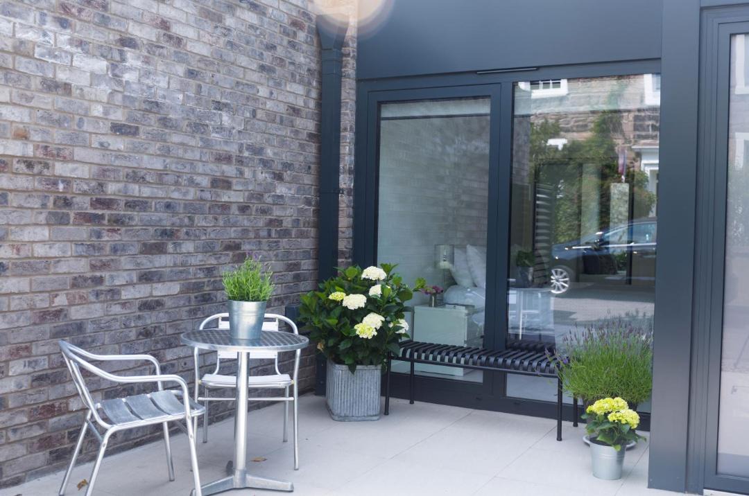 Photo of Others in Bruntsfield