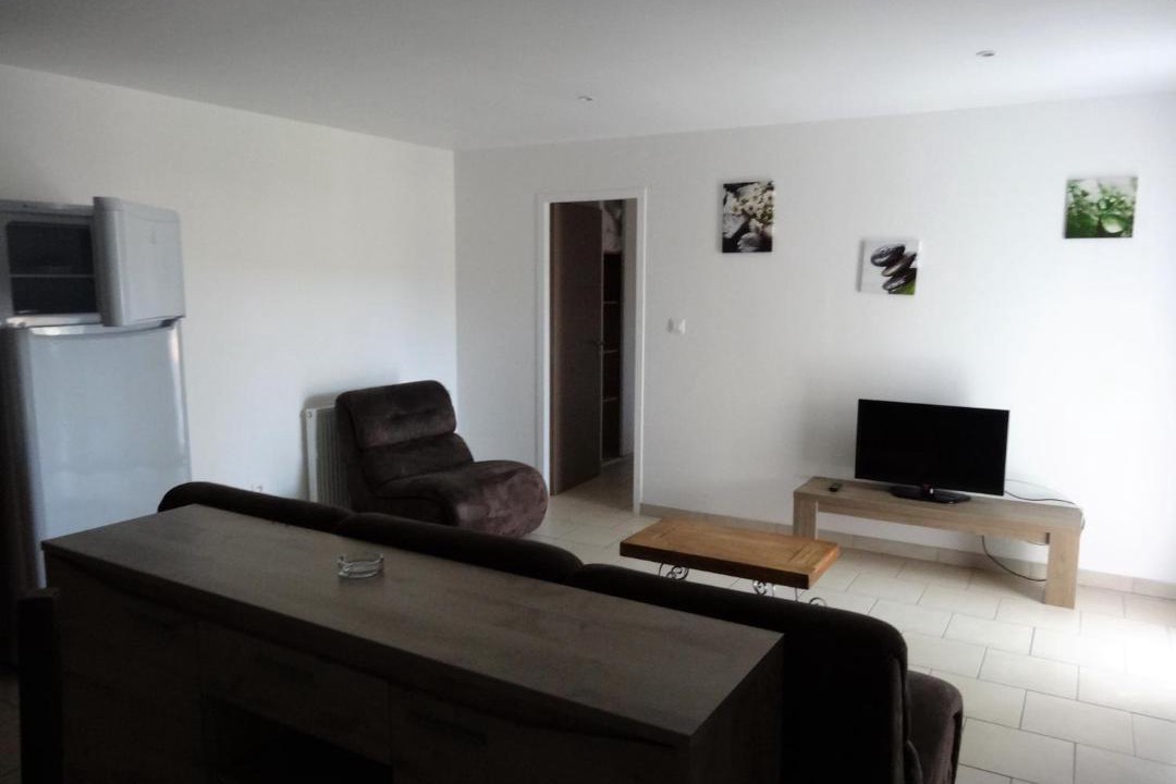 Photo of Others in Casteljau