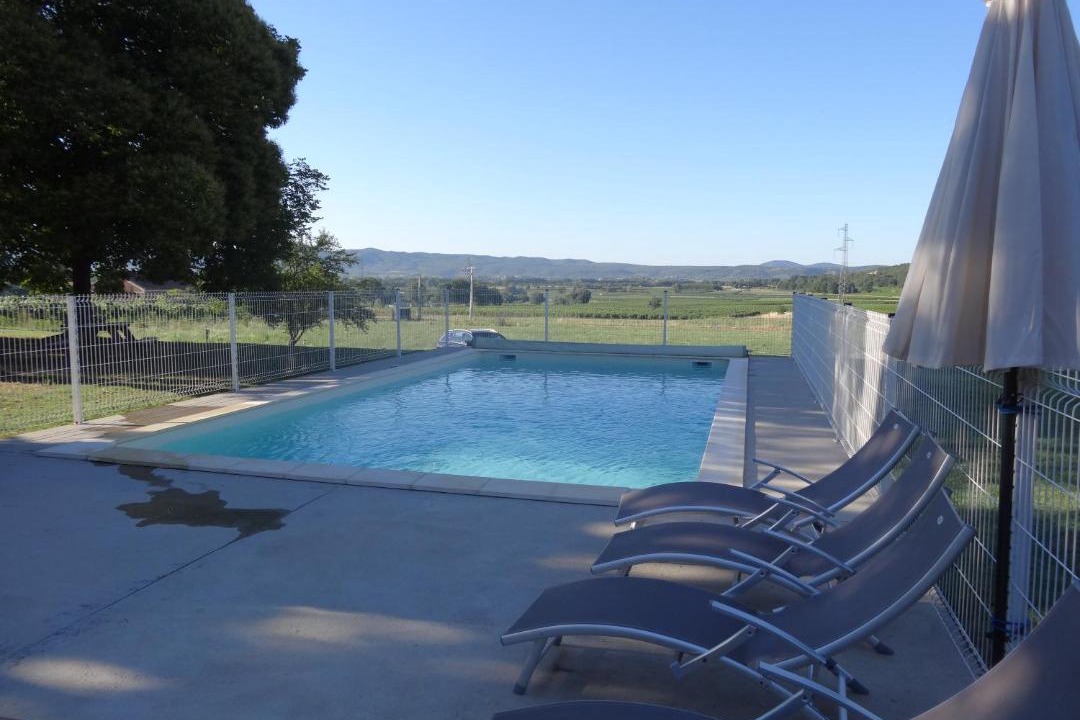 Photo of Others in Casteljau