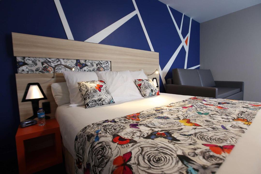 Photo of Bedroom in Centre-ville rive gauche