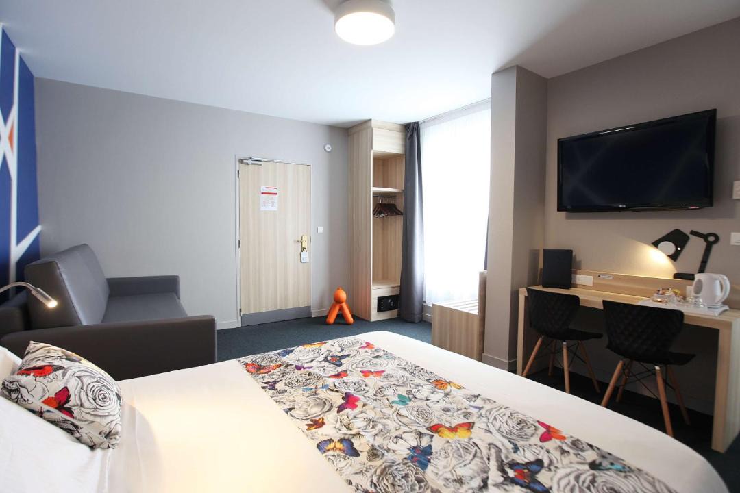 Photo of Bedroom in Centre-ville rive gauche