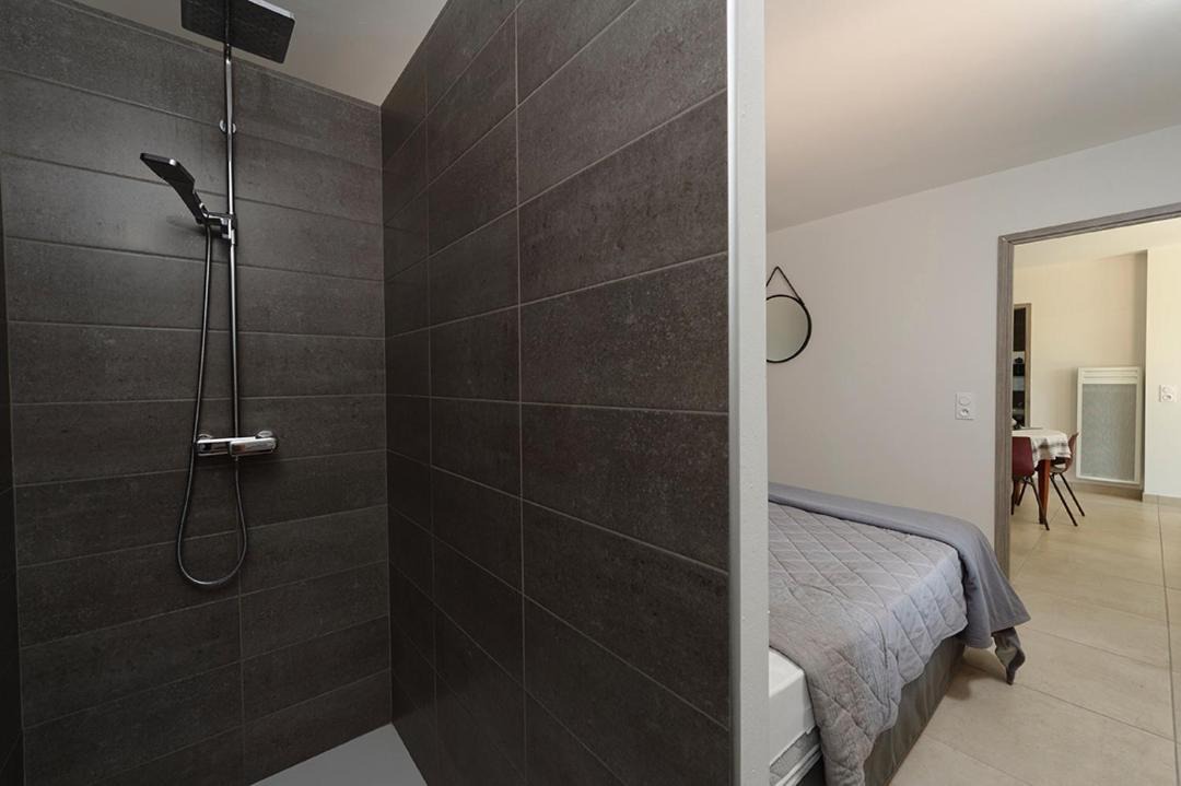 Photo of Bathroom in Saint-Jean-de-Cuculles