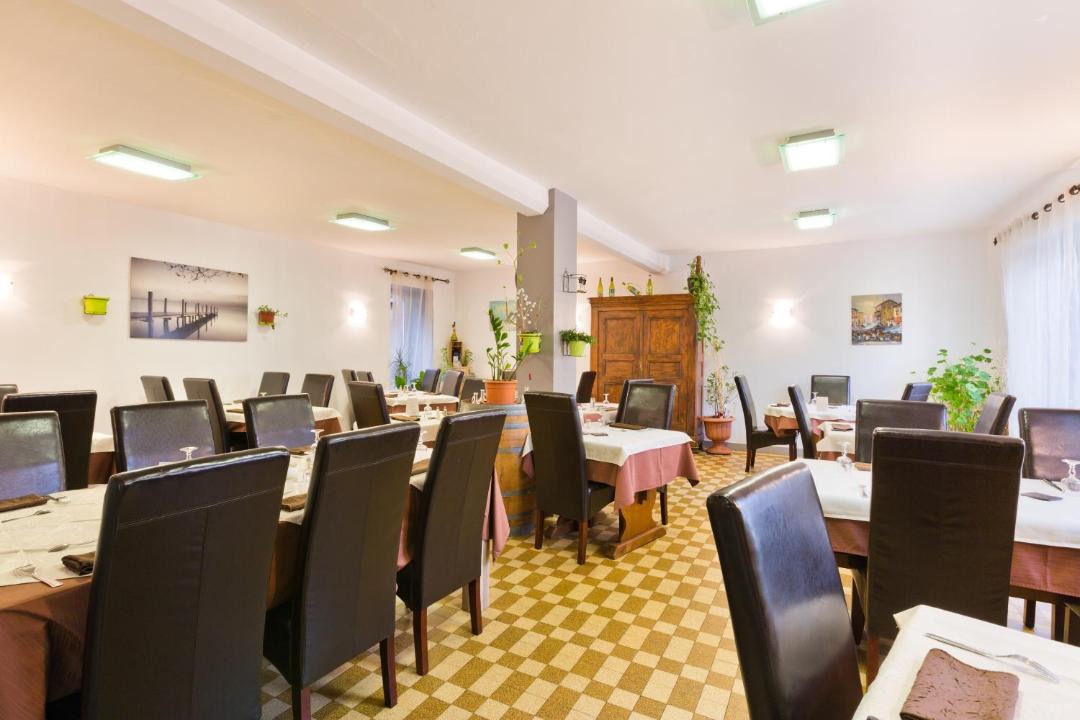 Photo of Others in Vertolaye
