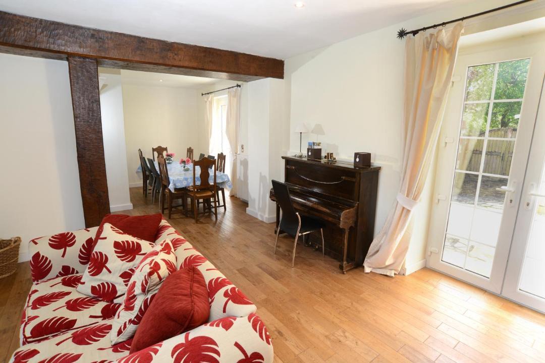 Photo of Others in Desertines