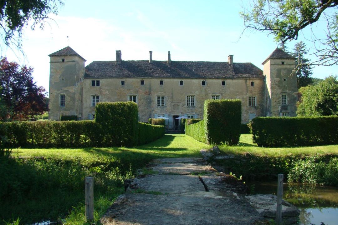 Photo of Others in Ozenay