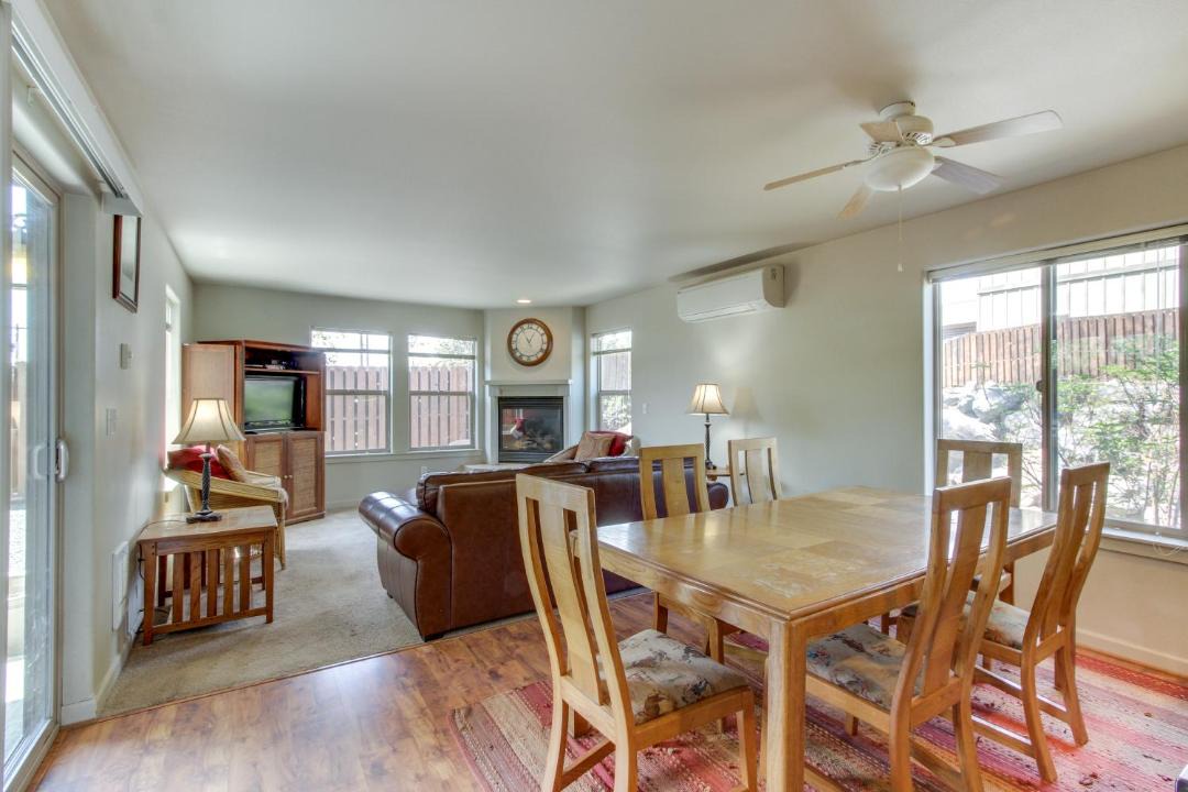 Photo of Livingroom in Larkspur