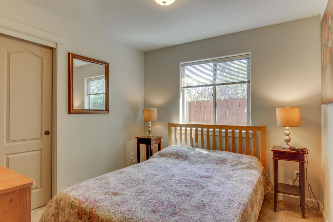 Photo of Bedroom in Larkspur
