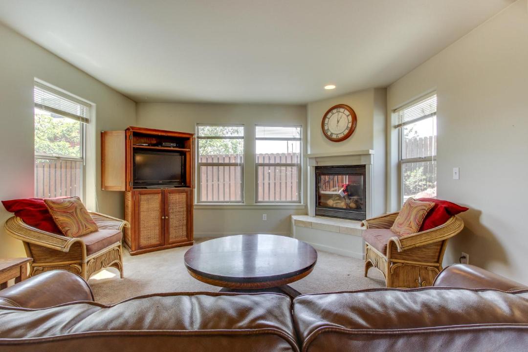 Photo of Livingroom in Larkspur