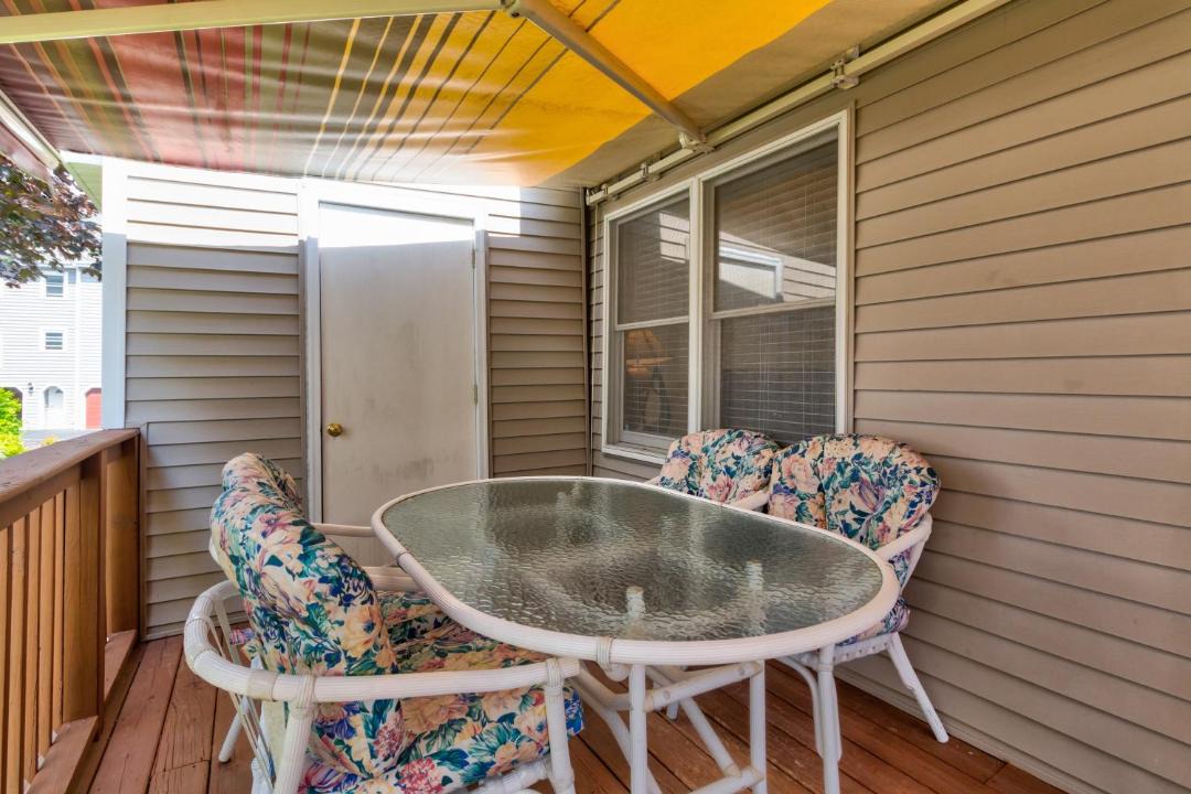 Photo of Patio Balcony in Caine Woods