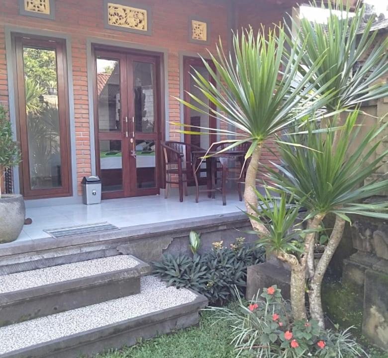 Photo of Others in Sidemen