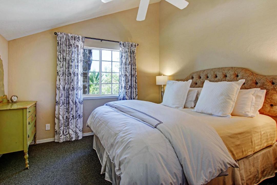 Photo of Others in Sonoma