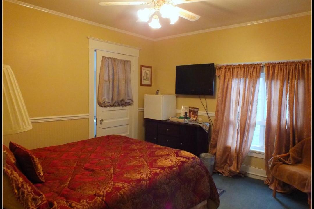 Photo of Others in Outlook