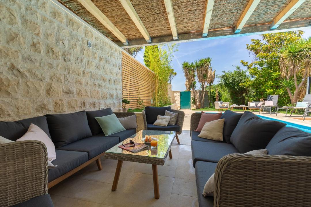 Photo of Patio Balcony in Pile