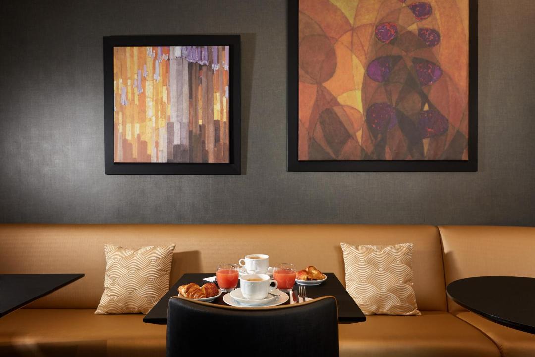 Photo of Others in Ternes