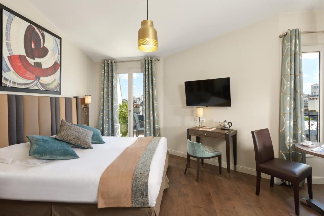 Photo of Others in Ternes