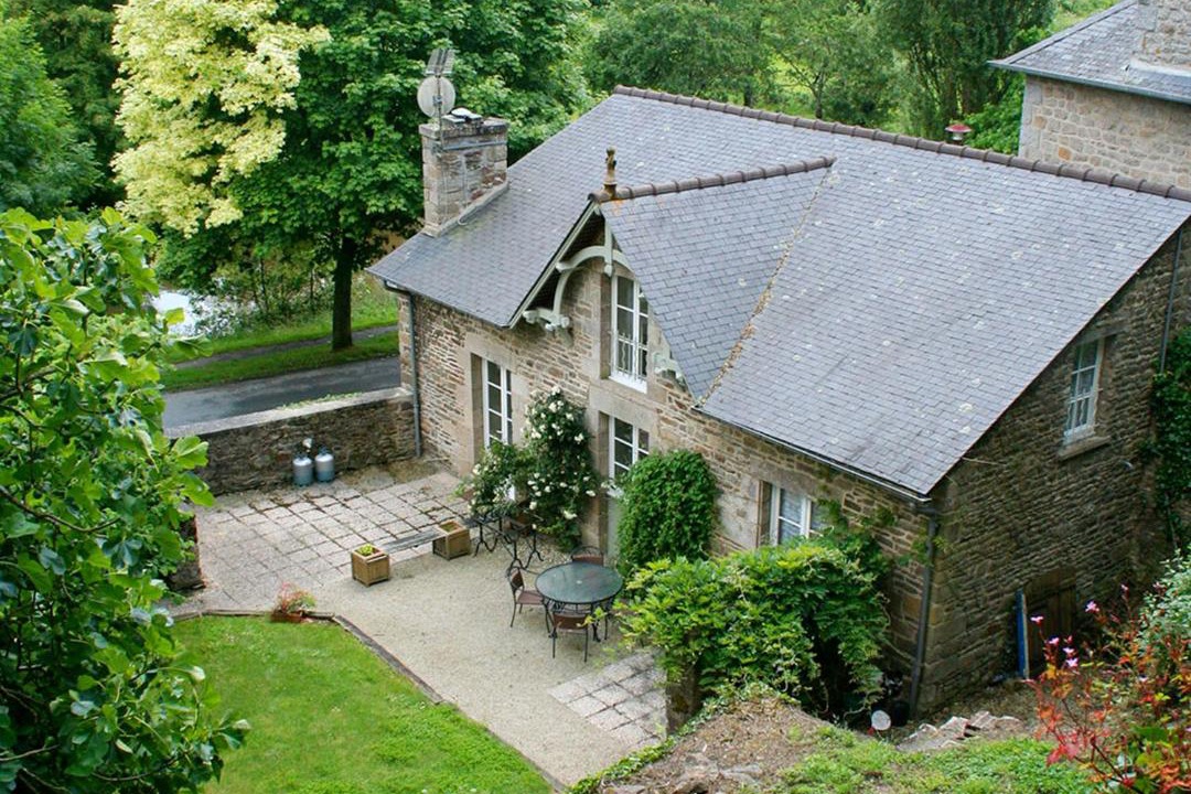 Photo of Others in Lehon