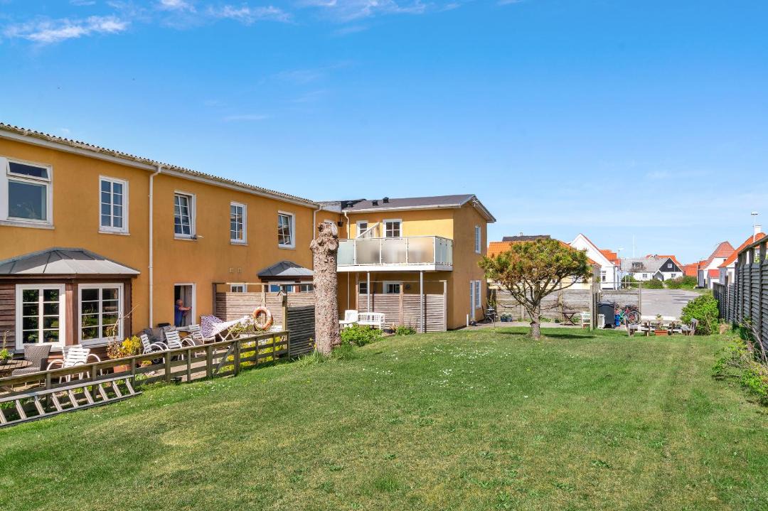 Photo of Others in Lokken