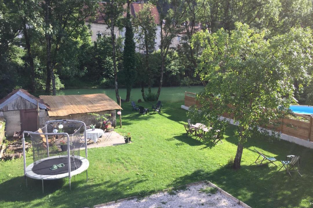 Photo of Others in Ornans