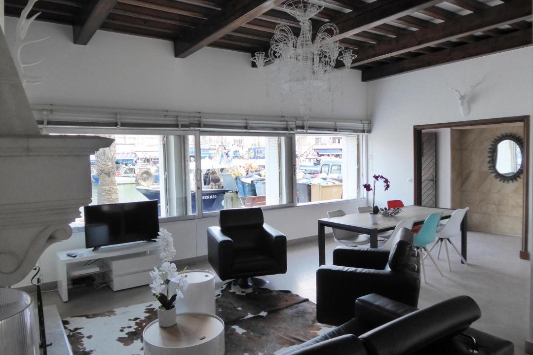 Photo of Livingroom in Le Grau-Du-Roi