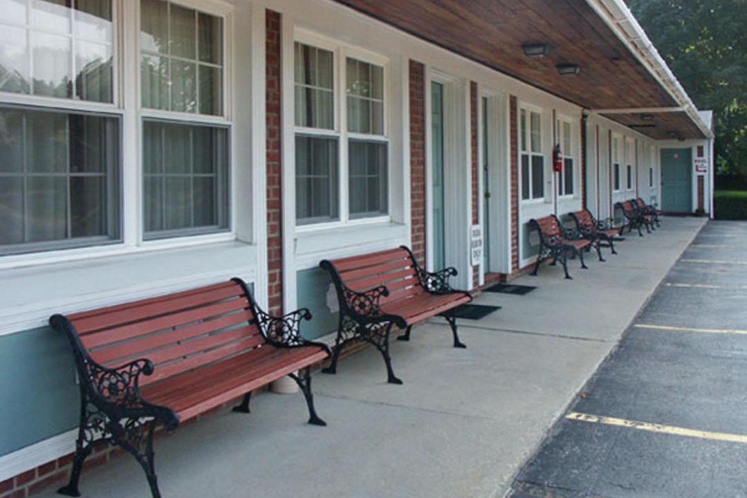 Photo of Others in Bennington