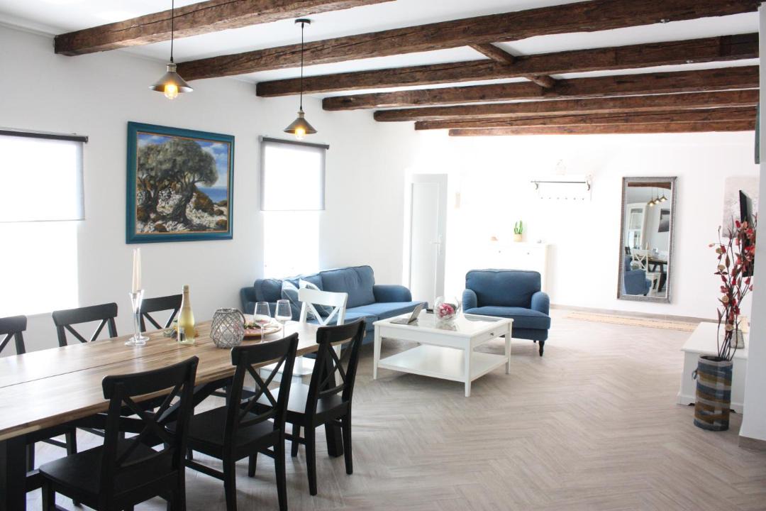 Photo of Livingroom in Kolan