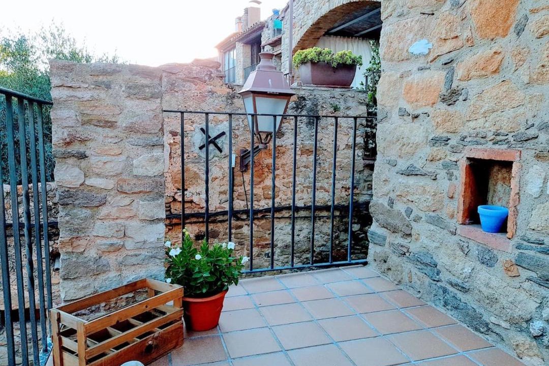 Photo of Buildings in Peratallada