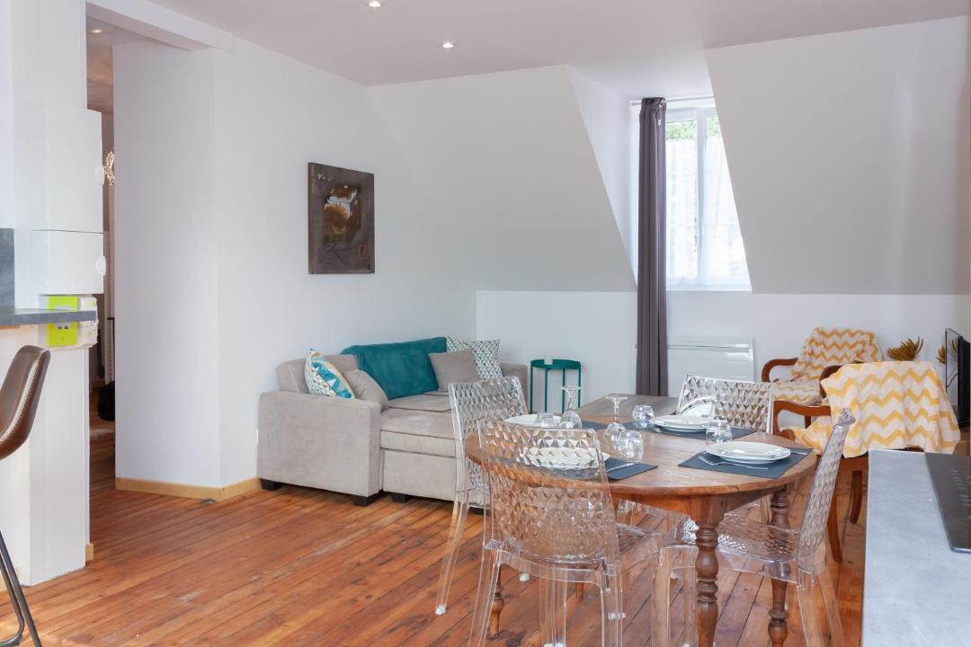 Photo of Others in Noyon