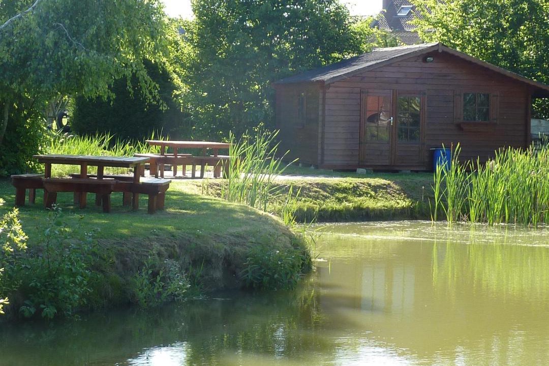 Photo of Others in La Couture