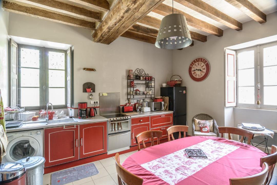 Photo of Kitchen in Montreuil-sur-Maine