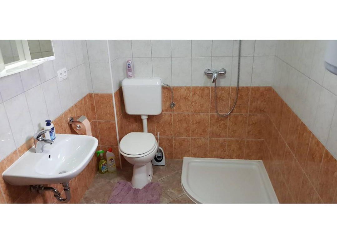 Photo of Bathroom in Vir