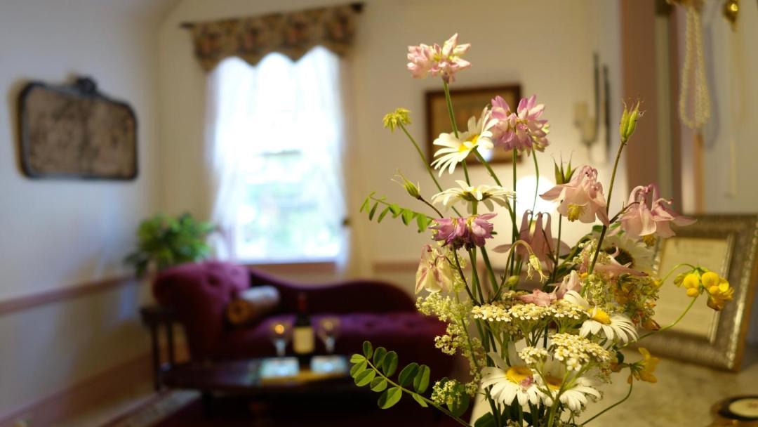 Photo of Others in Sullivan