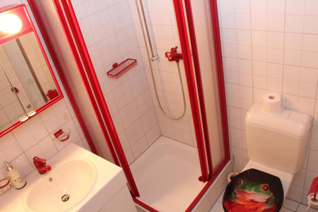 Photo of Bathroom in Flueelen