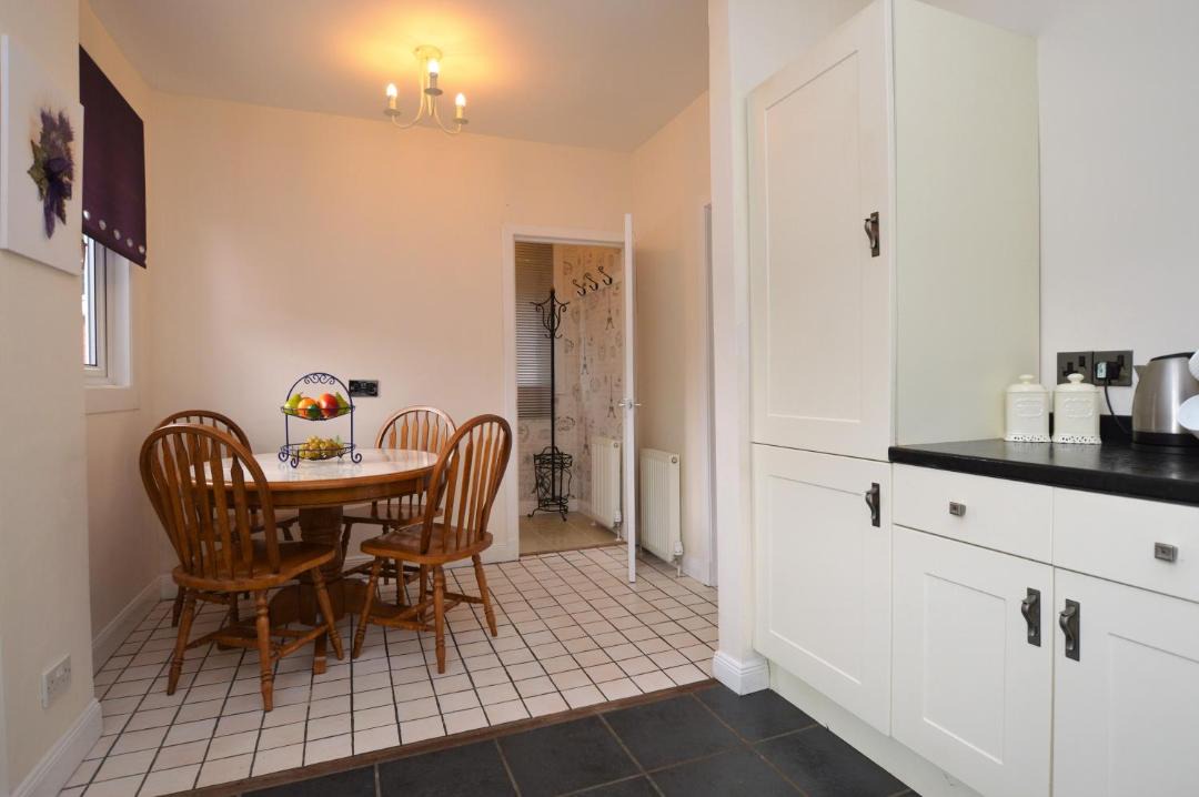 Photo of Others in Rashfield