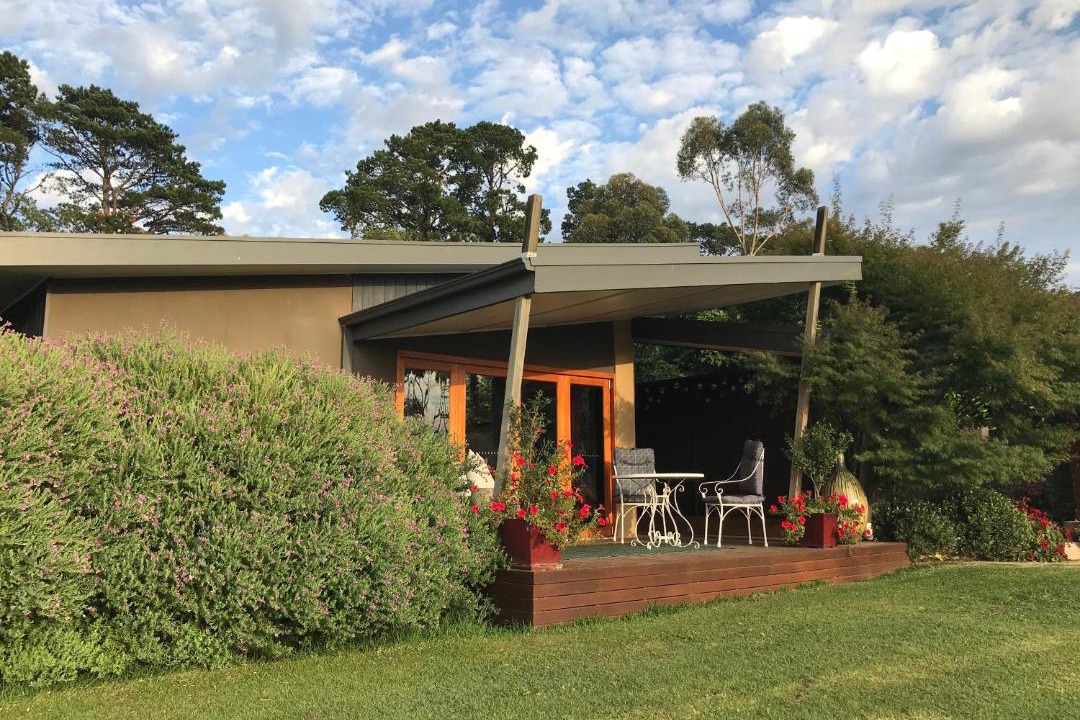 Photo of Buildings in Dixons Creek