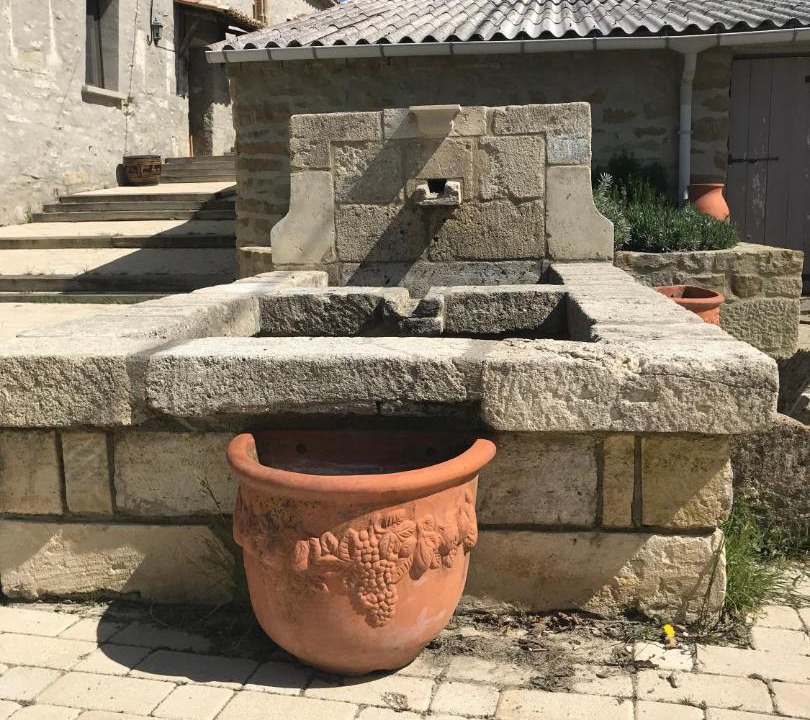 Photo of Others in Vesc