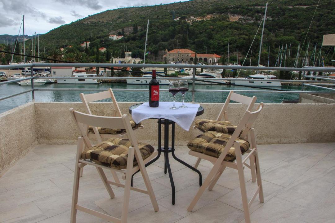Photo of Patio Balcony in Rozat