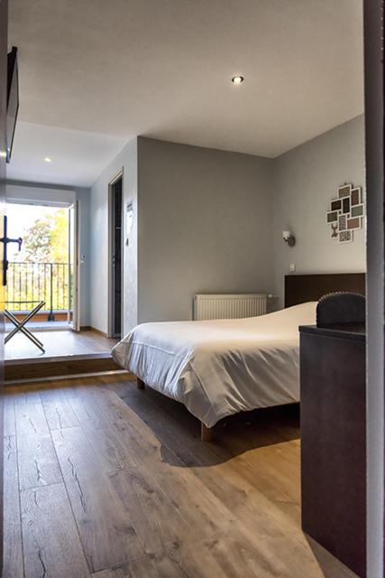 Photo of Bedroom in Saint-Dizier
