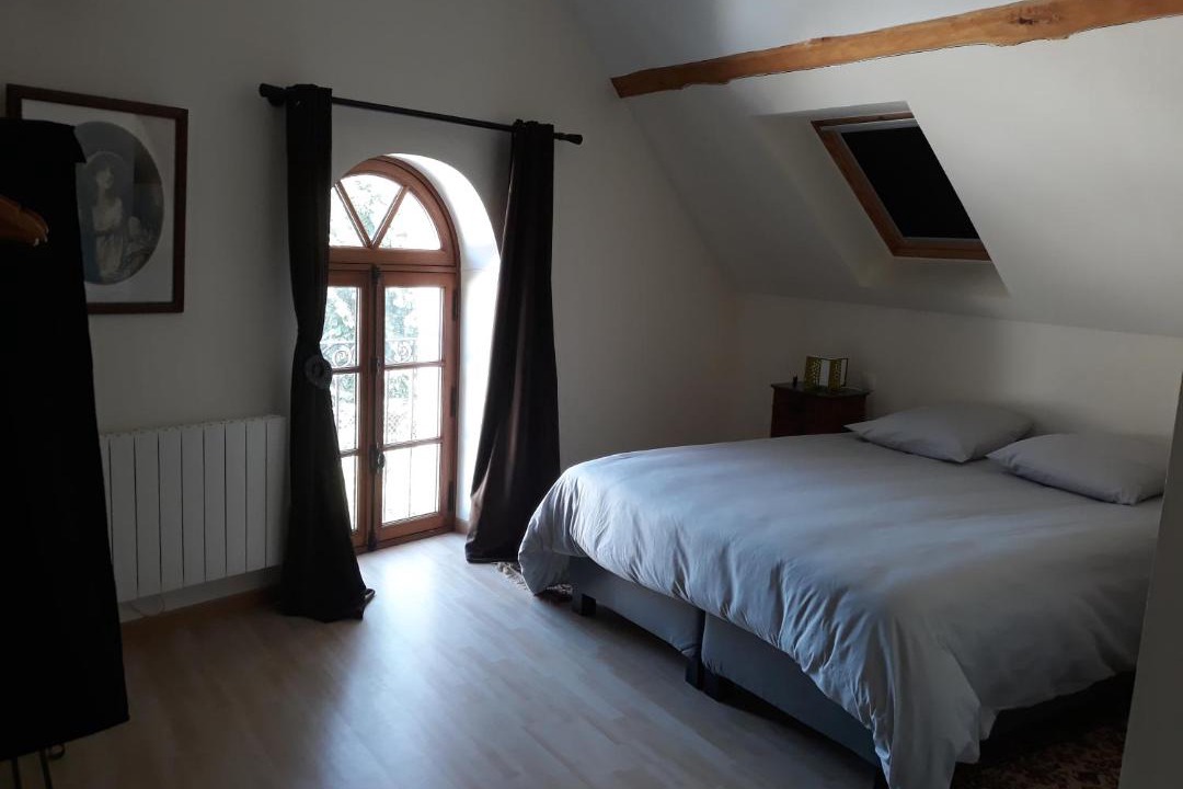 Photo of Bedroom in Saint-Georges-sur-Cher