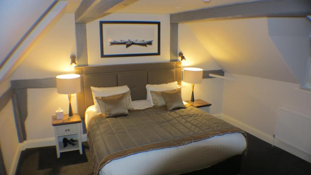 Photo of Bedroom in Dorchester-on-Thames