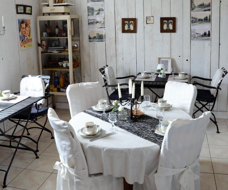 Photo of Others in Le Somail