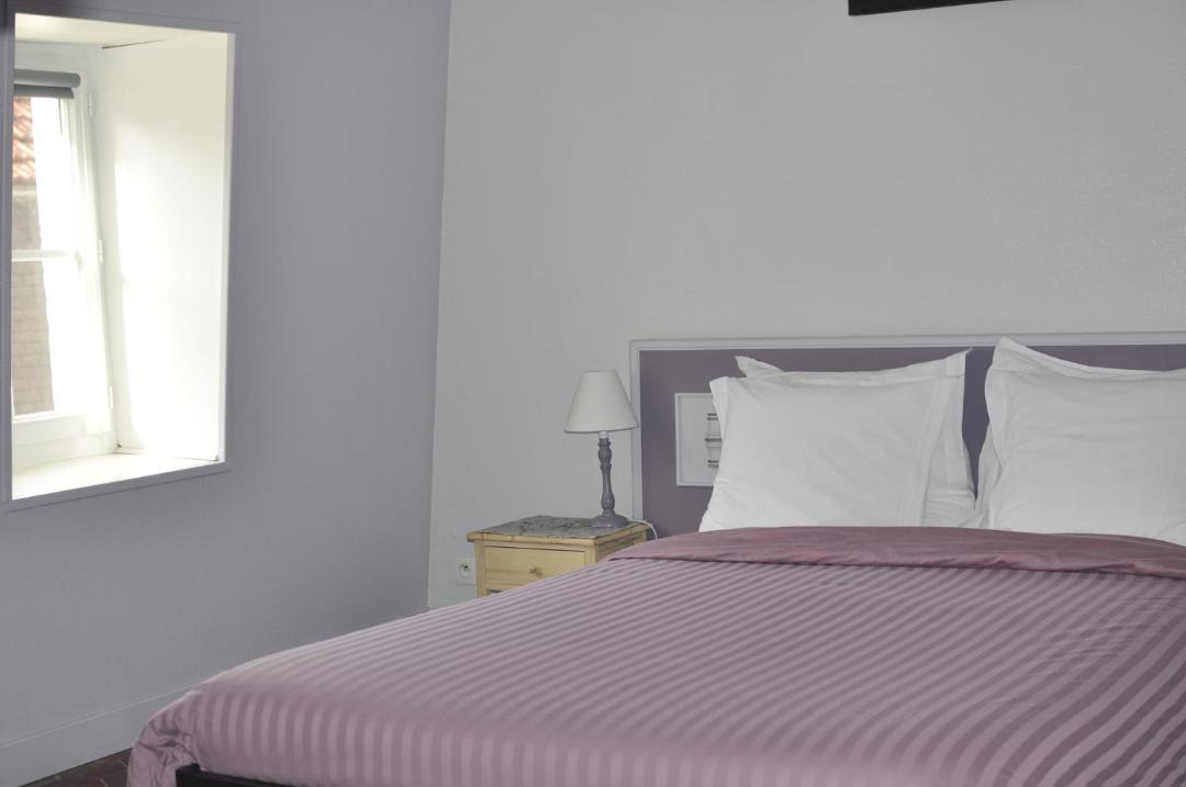 Photo of Others in Auxerre