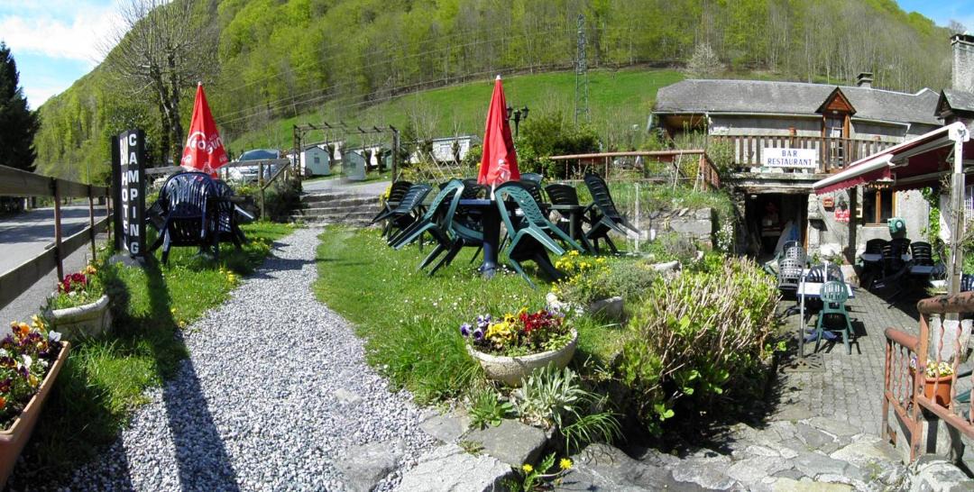 Photo of Others in Campan