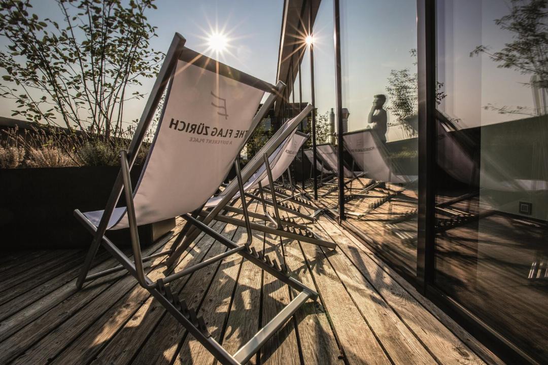 Photo of Others in District 9