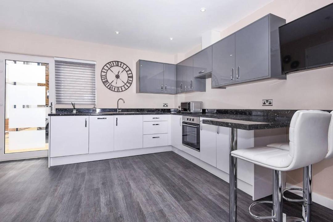 Photo of Kitchen in Runnymede